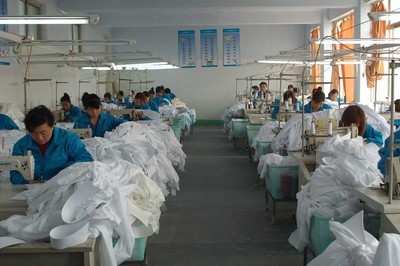 襯衫、西褲、夾克衫、羽絨服、阿拉伯大袍、阿褲、服裝加工、服裝_阿爾白(濟寧)服飾科技 - 商國互聯網